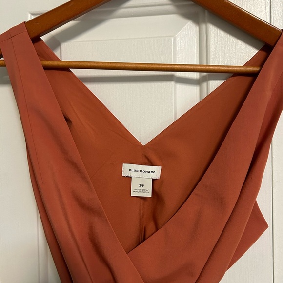 Club Monaco wrap top NWOT - Picture 2 of 3